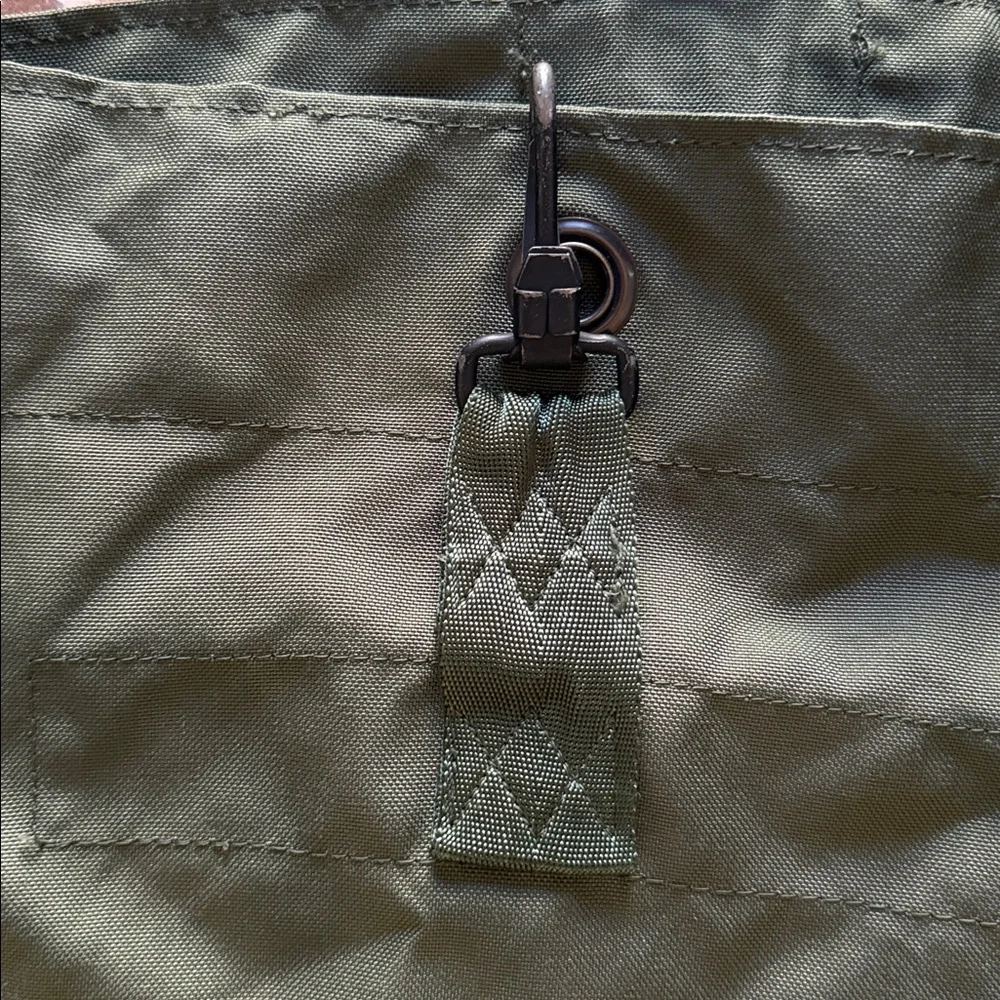 US Army Green Duffel Bag